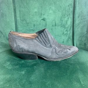 Vintage Guess by Georges Marciano western ankle booties
